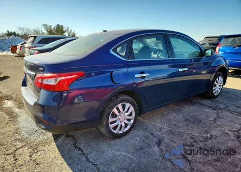 2017 Nissan Sentra S z USA, uszkodzony, nr VIN 3N1AB7AP7HY282693